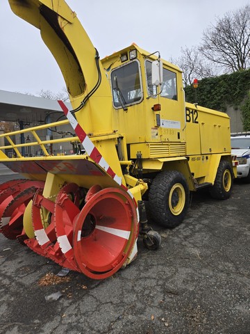 2000 Stewart & Stevenson Snowblower Model SST300H (Queens, NY 11371)