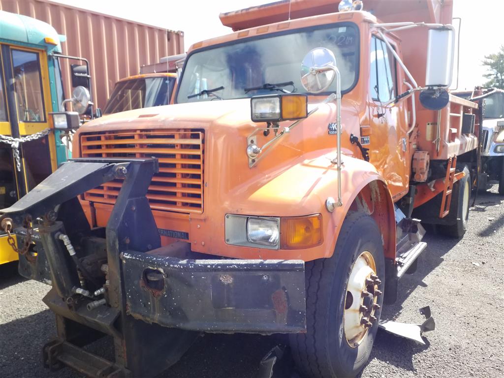 2001 International 4900 (Hartford, CT 06114)