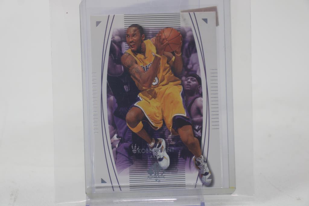 2003-04 SP Authentic Kobe Bryant #35