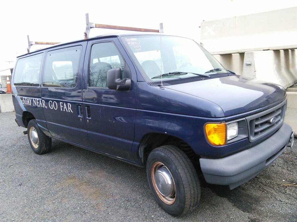 2005 Ford Econoline (Hartford, CT 06114)