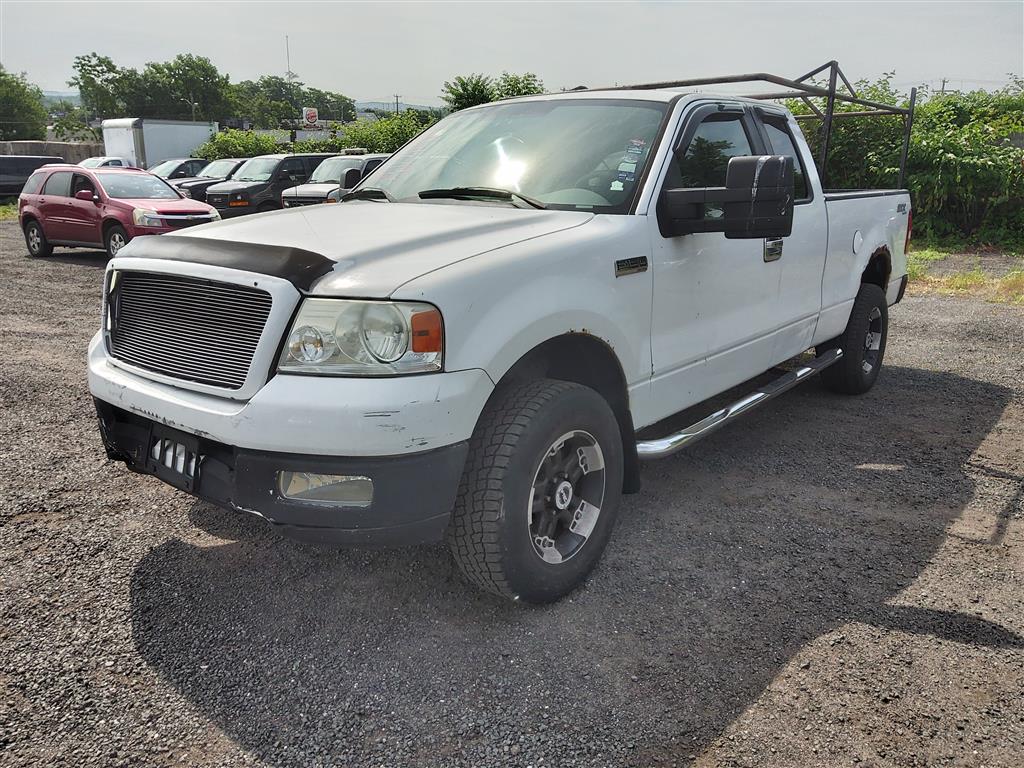 2005 Ford F-150 (Hartford, CT 06114)