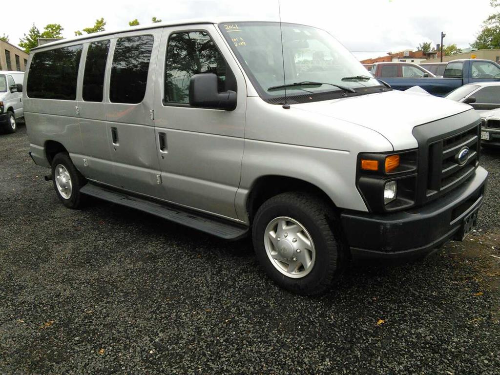 2009 Ford E 350 12 Penger Van Hartford Ct 06114 Property Room 2009 Ford E 350 12 Penger Van Hartford Ct 06114