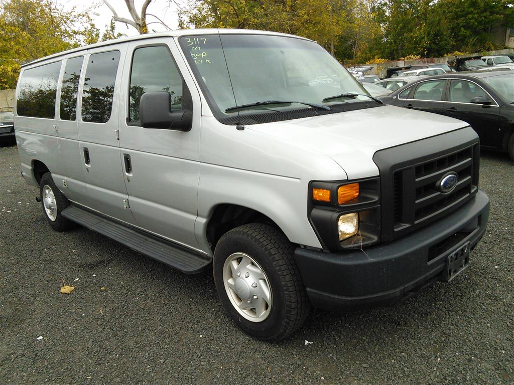 Ford 12 Passenger Van >> 2009 Ford E-350 Passenger Van (Hartford, CT 06114) | Property Room Ford 12 Passenger Van >> 2009 Ford E-350 Passenger Van (Hartford, CT 06114) | Property Room