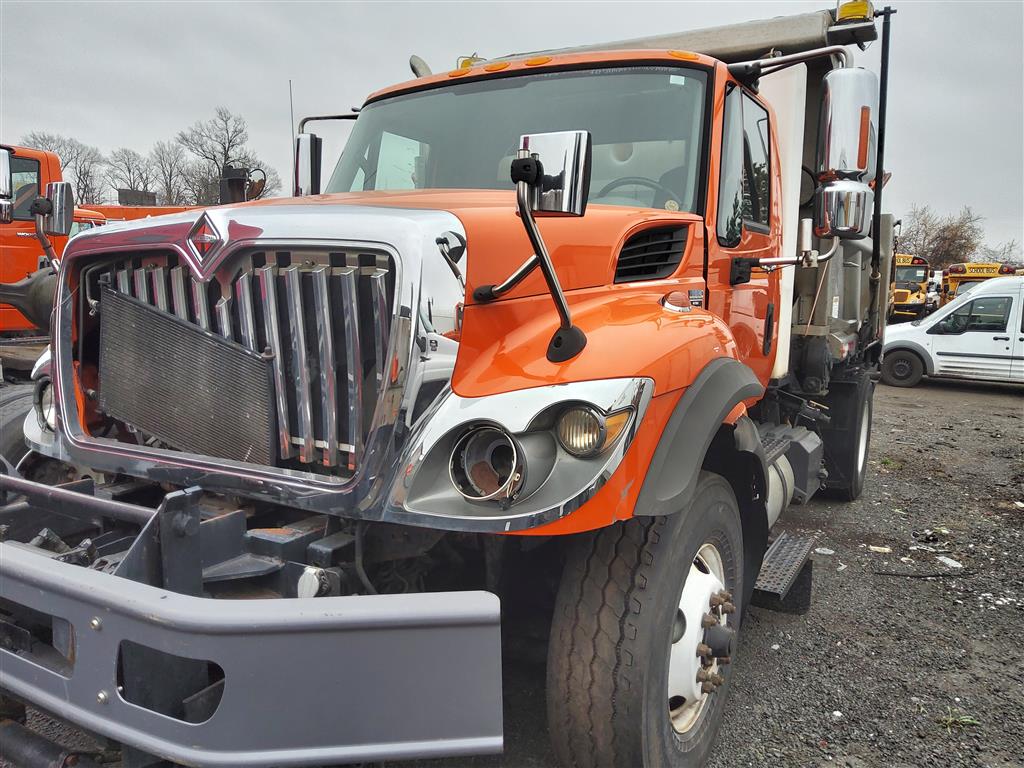 2010 International 7400 (Hartford, CT 06114)