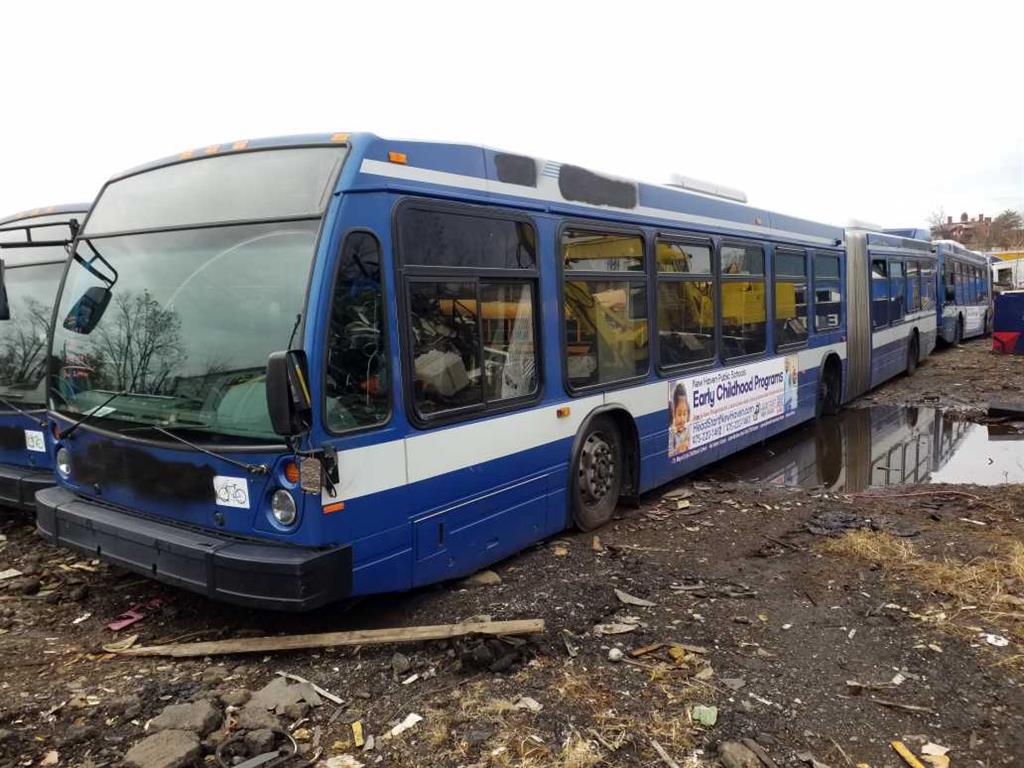 2010 NOVA L554 (Hartford, CT 06114)