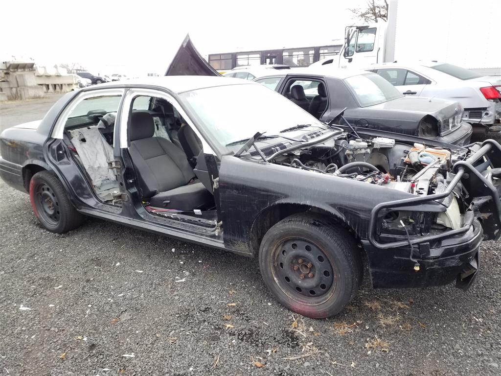 2011 Ford Crown Victoria (Hartford, CT 06114)