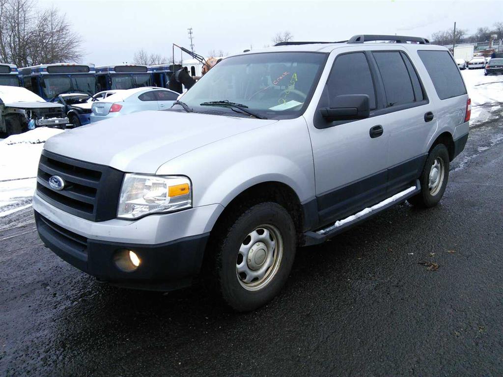 2011 Ford Expedition XLT (Hartford, CT 06114) Property Room