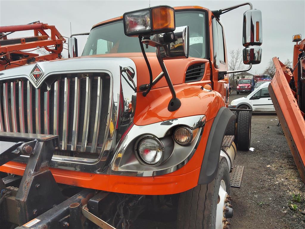 2012 International 7400 (Hartford, CT 06114)