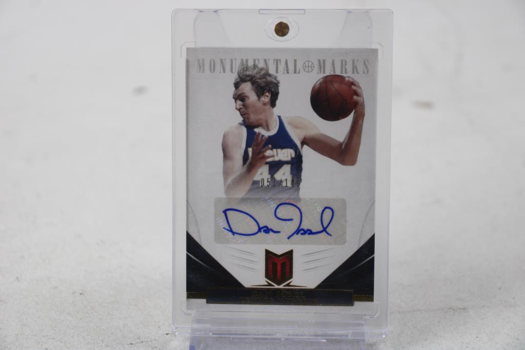 2012-13 Momentum Basketball Dan Issel Autograph #204
