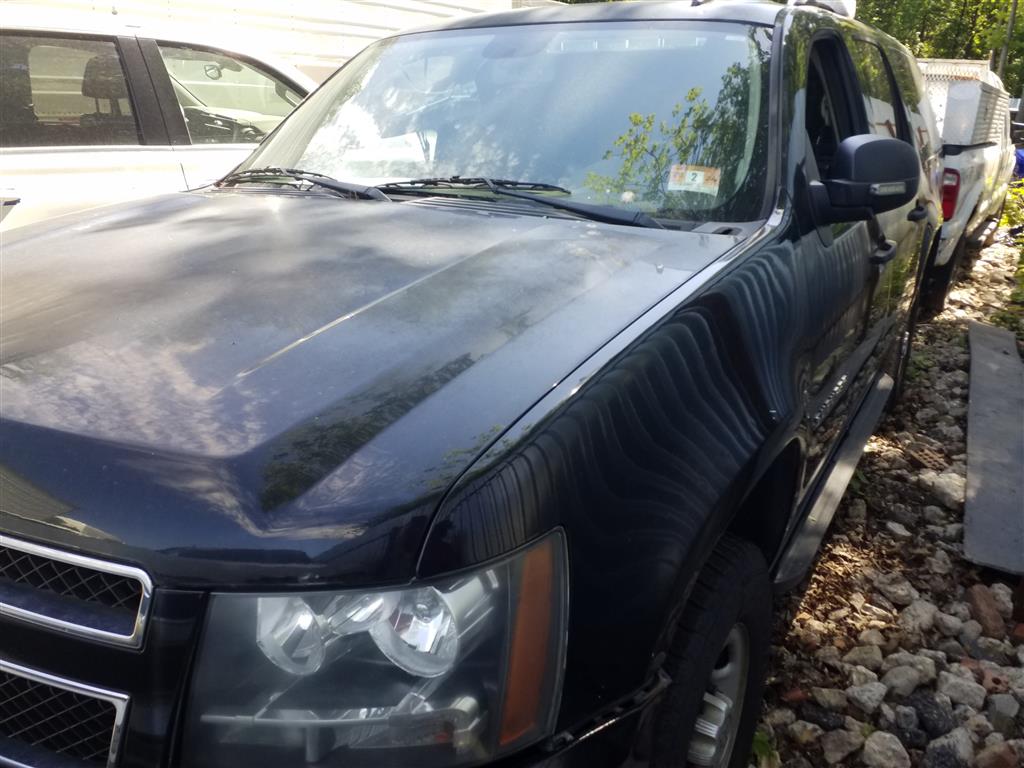 2013 Chevrolet Suburban (Staten Island, NY 10309)