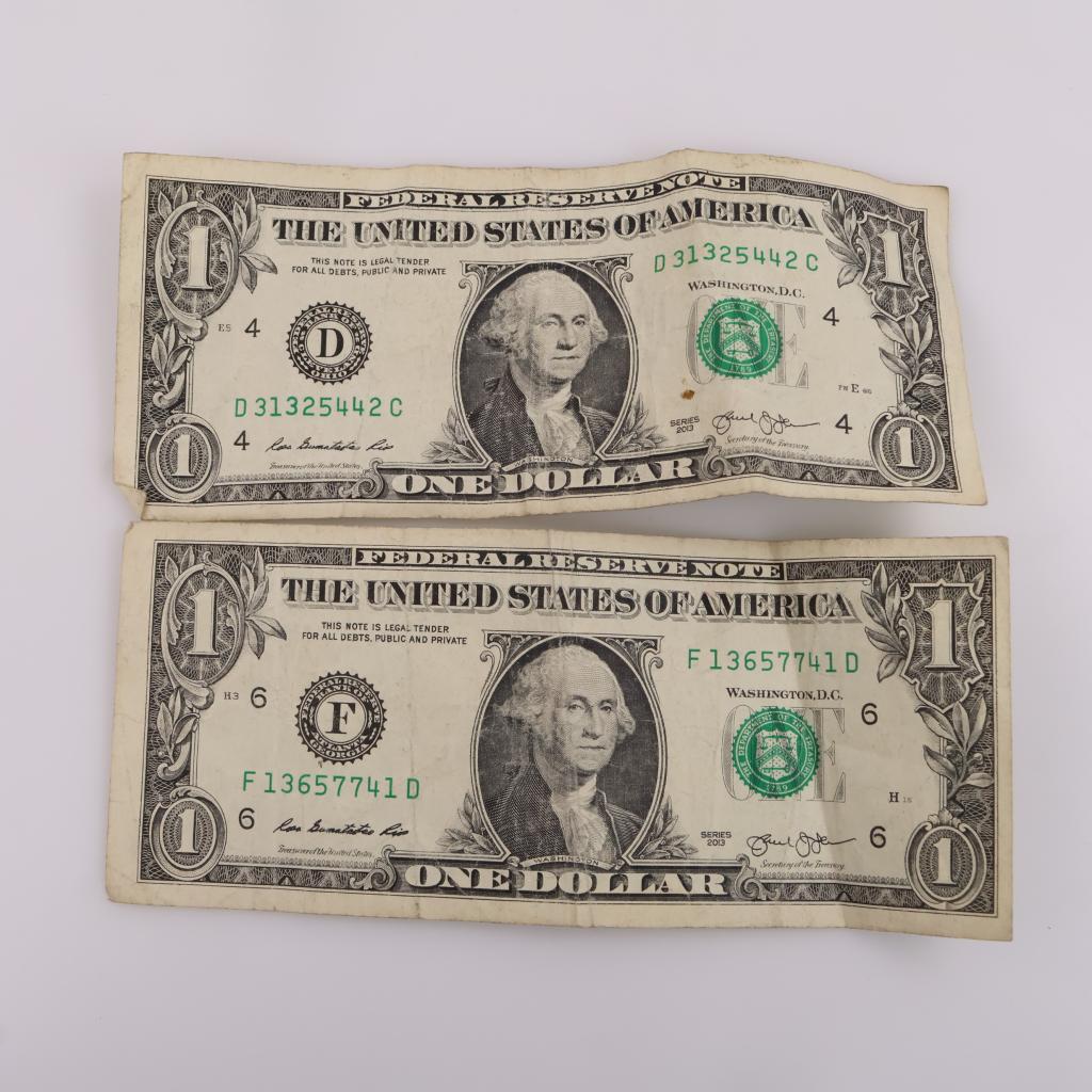 2013 US Federal Reserve Note 1 Dollar, 2 Pieces