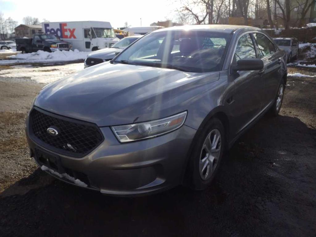 2014 Ford Taurus (Hartford, CT 06114)