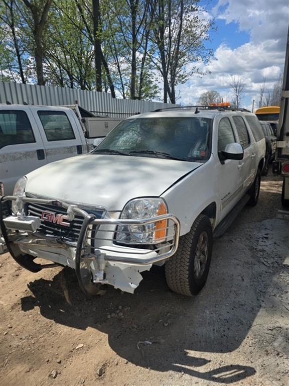 2014 GMC Yukon (Staten Island, NY 10309)