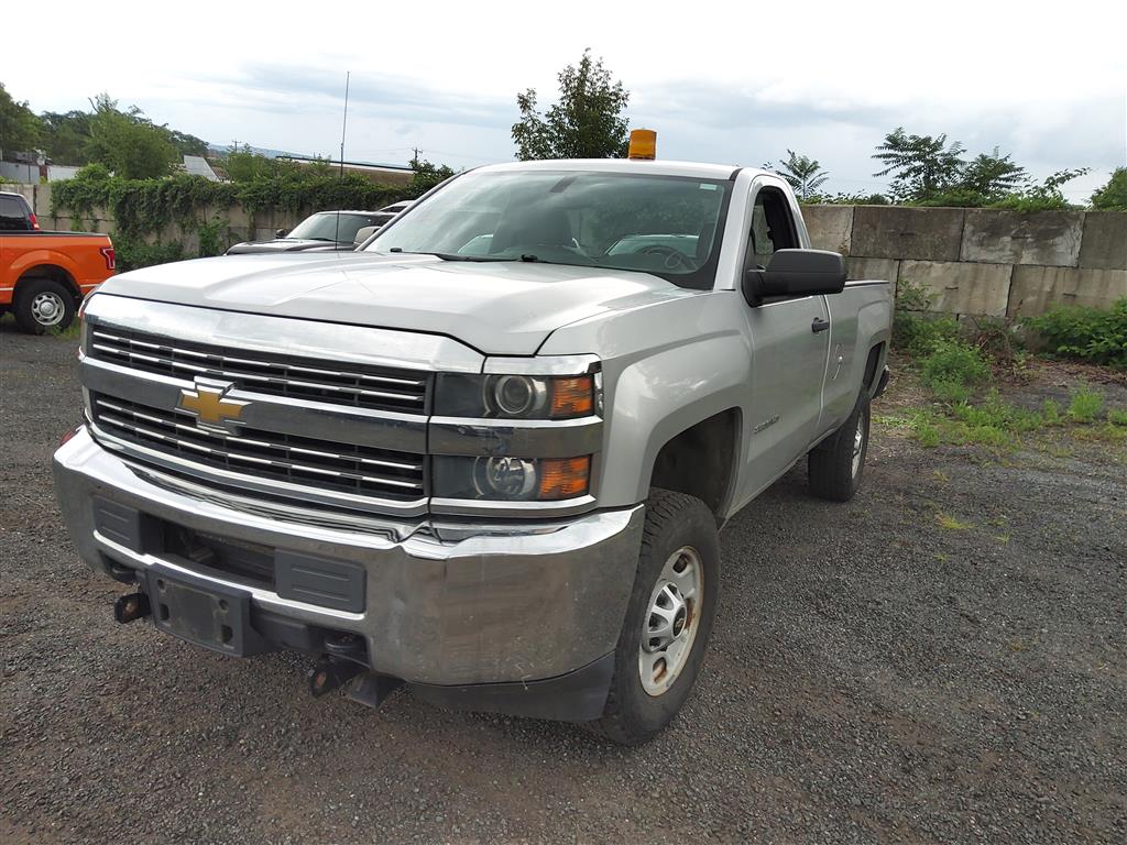 2015 Chevrolet Silverado (Hartford, CT 06114)