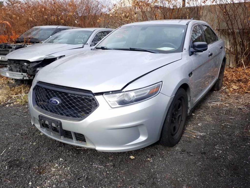 2015 Ford Taurus (Hartford, CT 06114)