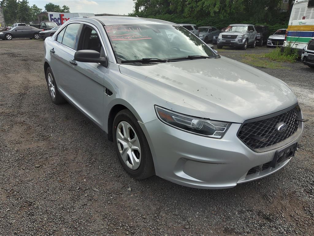 2015 Ford Taurus (Hartford, CT 06114)
