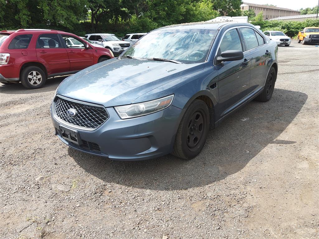 2015 Ford Taurus (Hartford, CT 06114)