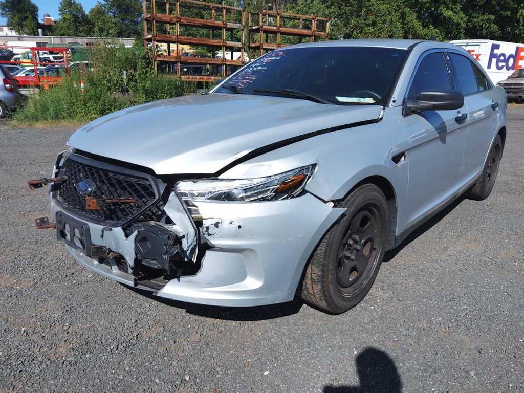 2015 Ford Taurus (Hartford, CT 06114)