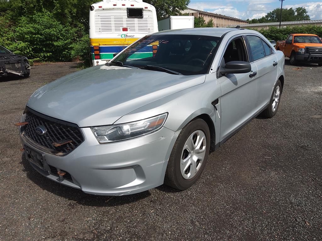 2015 Ford Taurus (Hartford, CT 06114)
