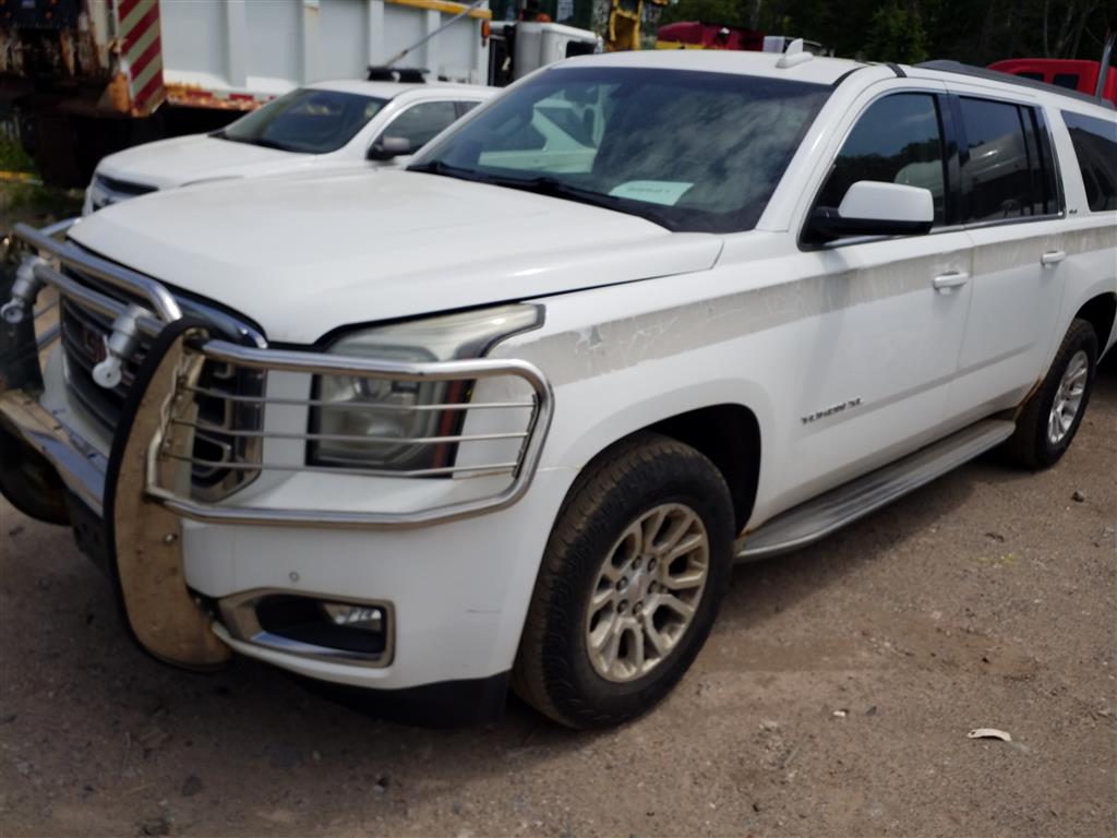 2015 GMC Yukon (Staten Island, NY 10309)