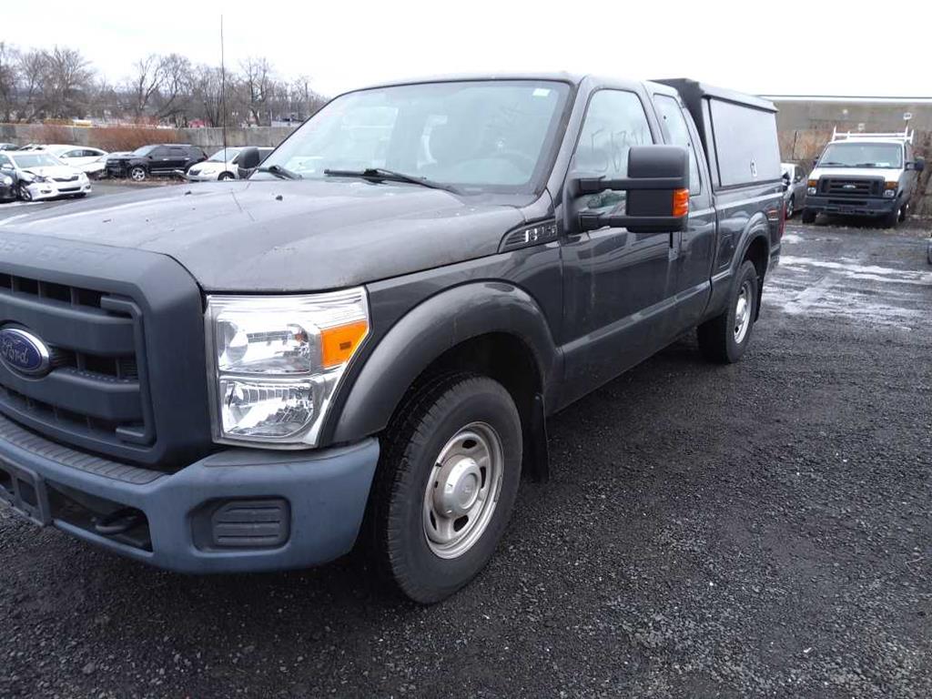 2016 Ford F250 (Hartford, CT 06114)