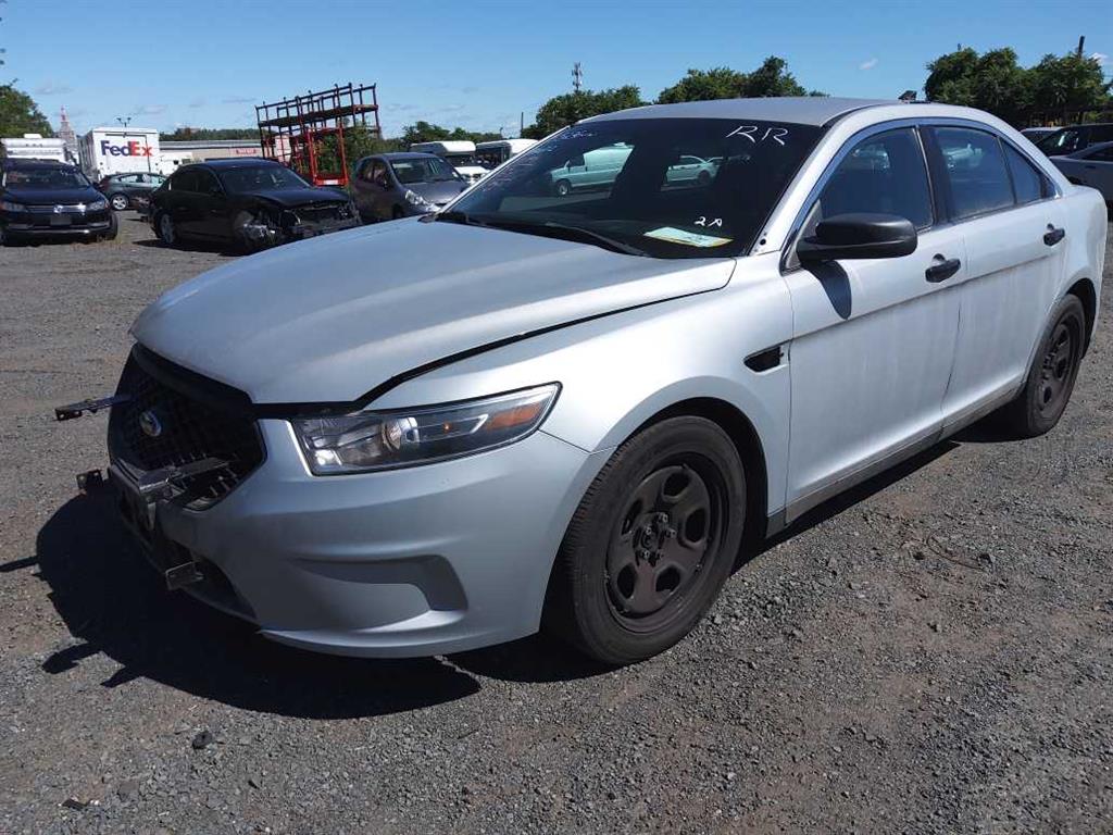 2016 Ford Taurus (Hartford, CT 06114)