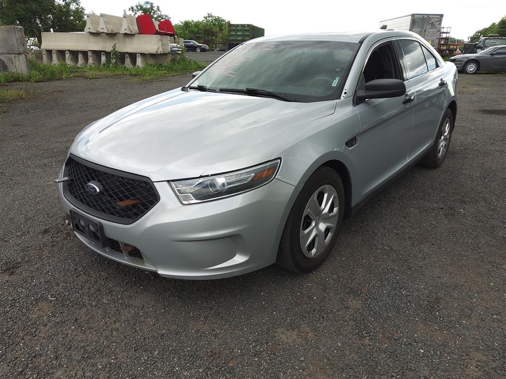 2016 Ford Taurus (Hartford, CT 06114)