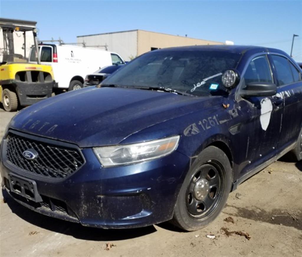 2016 Ford Taurus (Staten Island, NY 10309)