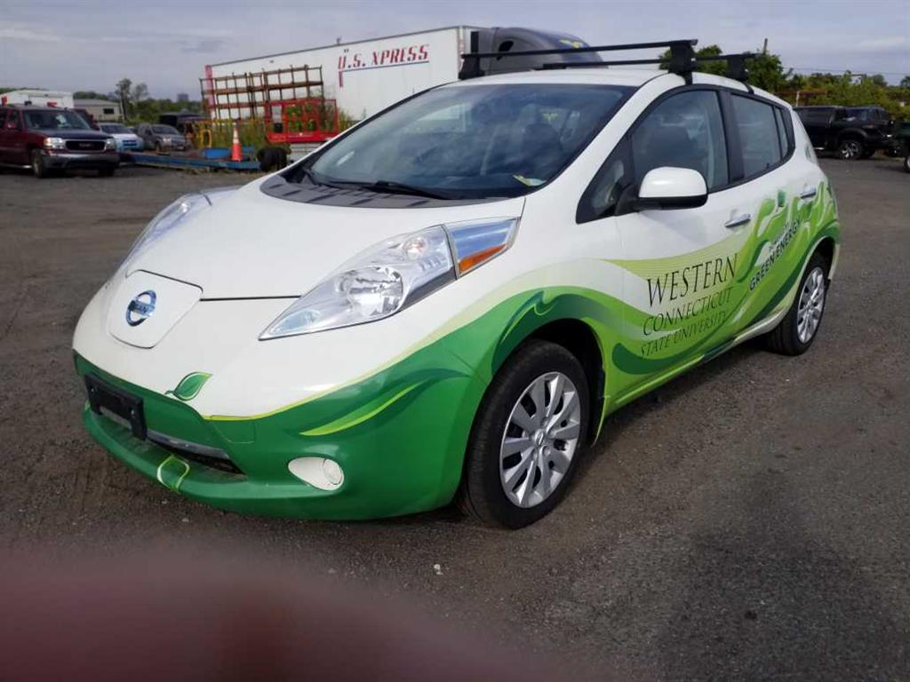 2016 Nissan Leaf (Hartford, CT 06114)