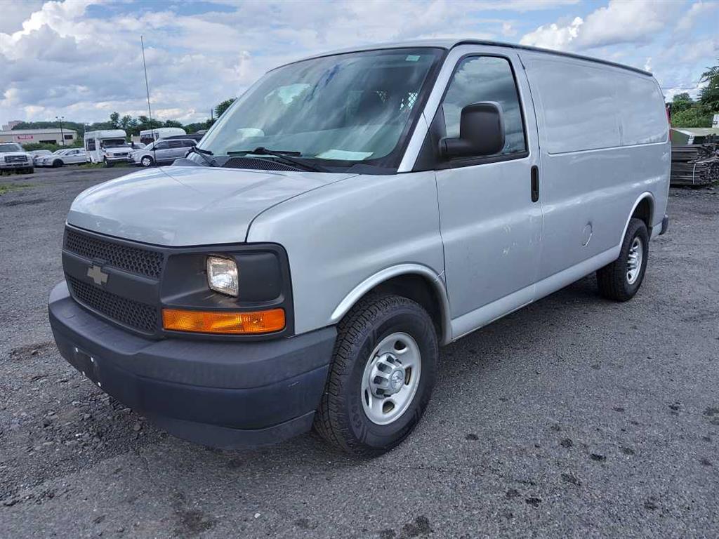 2017 Chevrolet Express (Hartford, CT 06114)