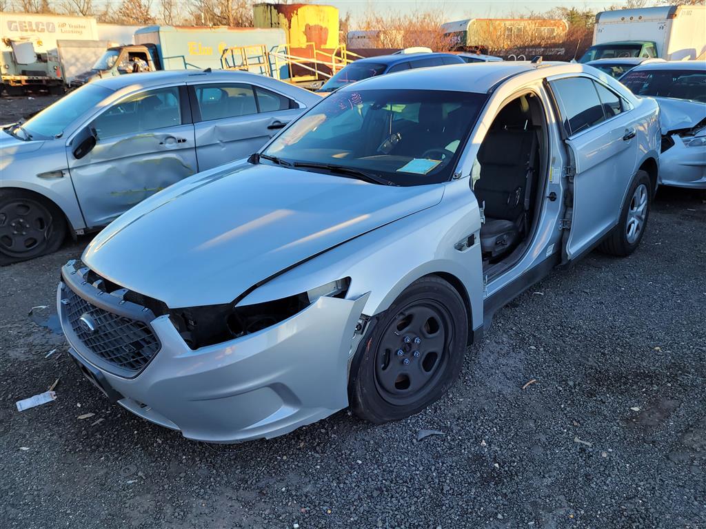 2018 Ford Interceptor (Hartford, CT 06114)