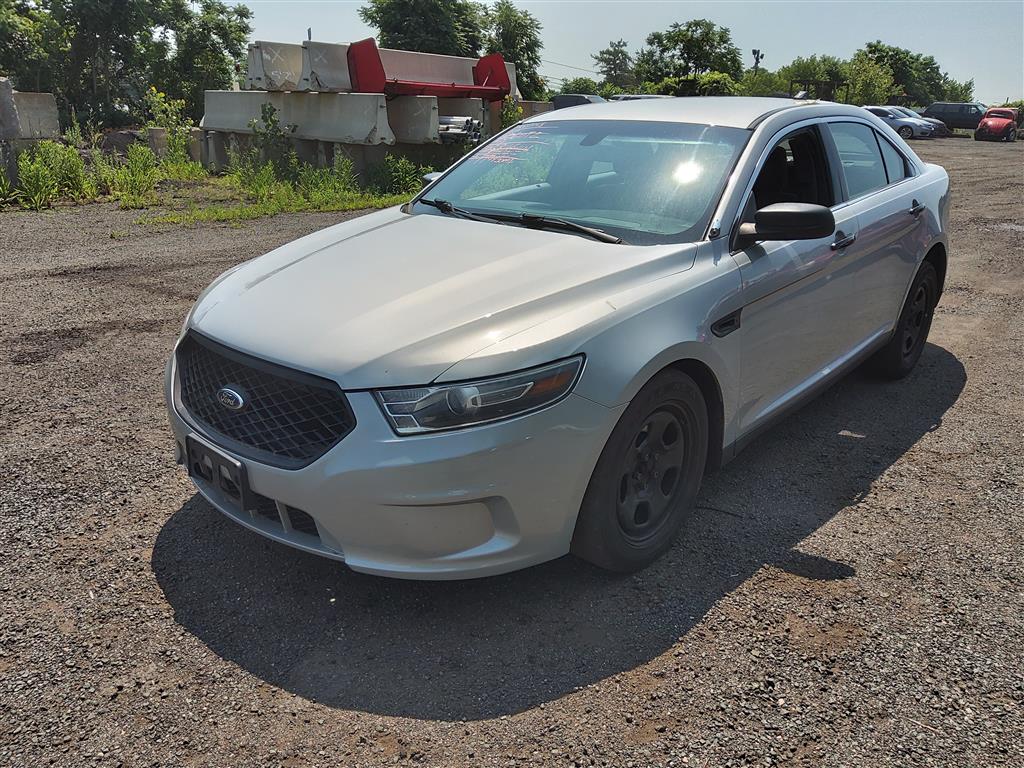 2018 Ford Taurus (Hartford, CT 06114)