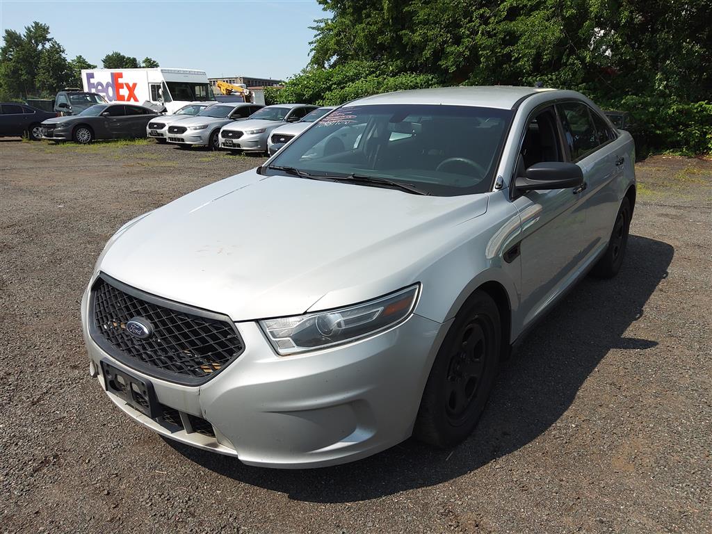 2018 Ford Taurus (Hartford, CT 06114)