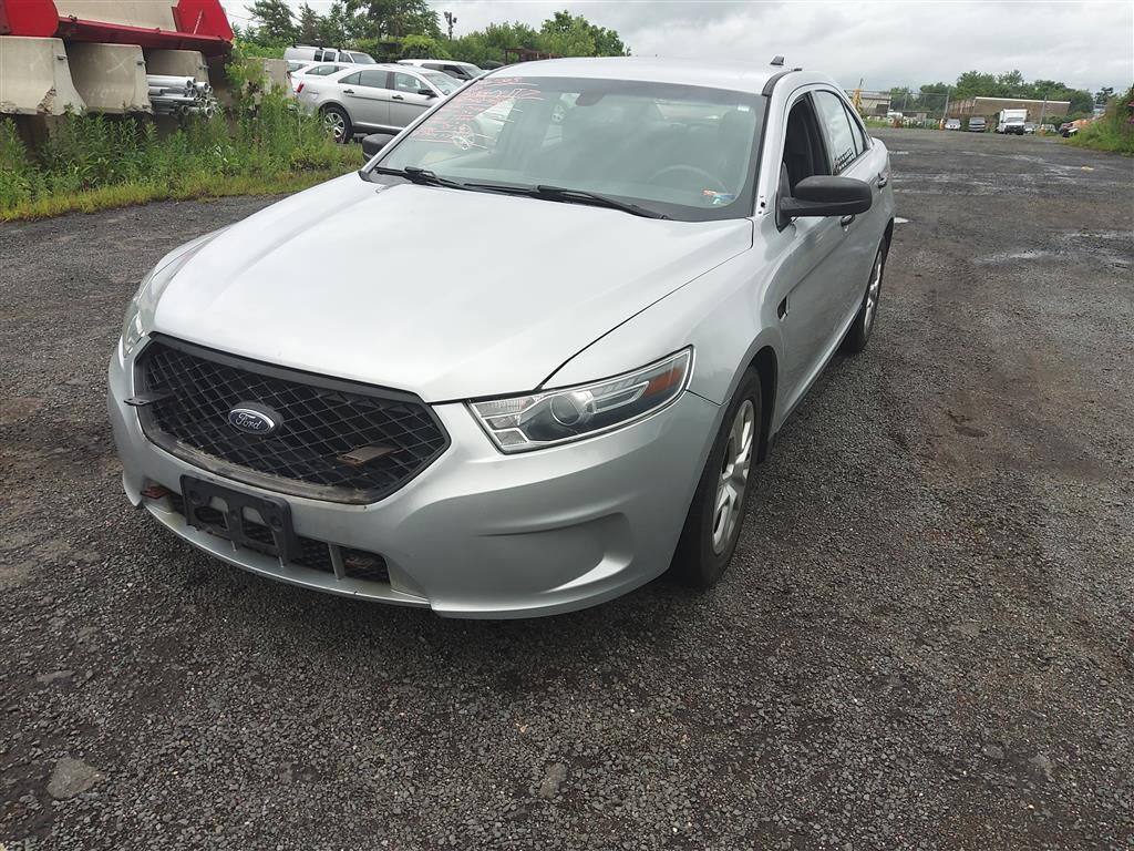 2018 Ford Taurus (Hartford, CT 06114)