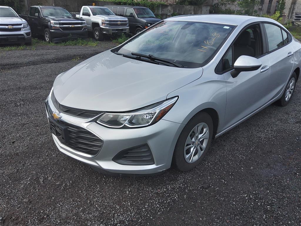 2019 Chevrolet Cruze ls (Hartford, CT 06114)
