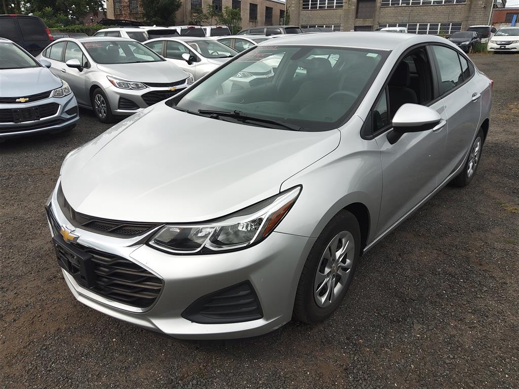 2019 Chevrolet Cruze LS (Hartford, CT 06114)
