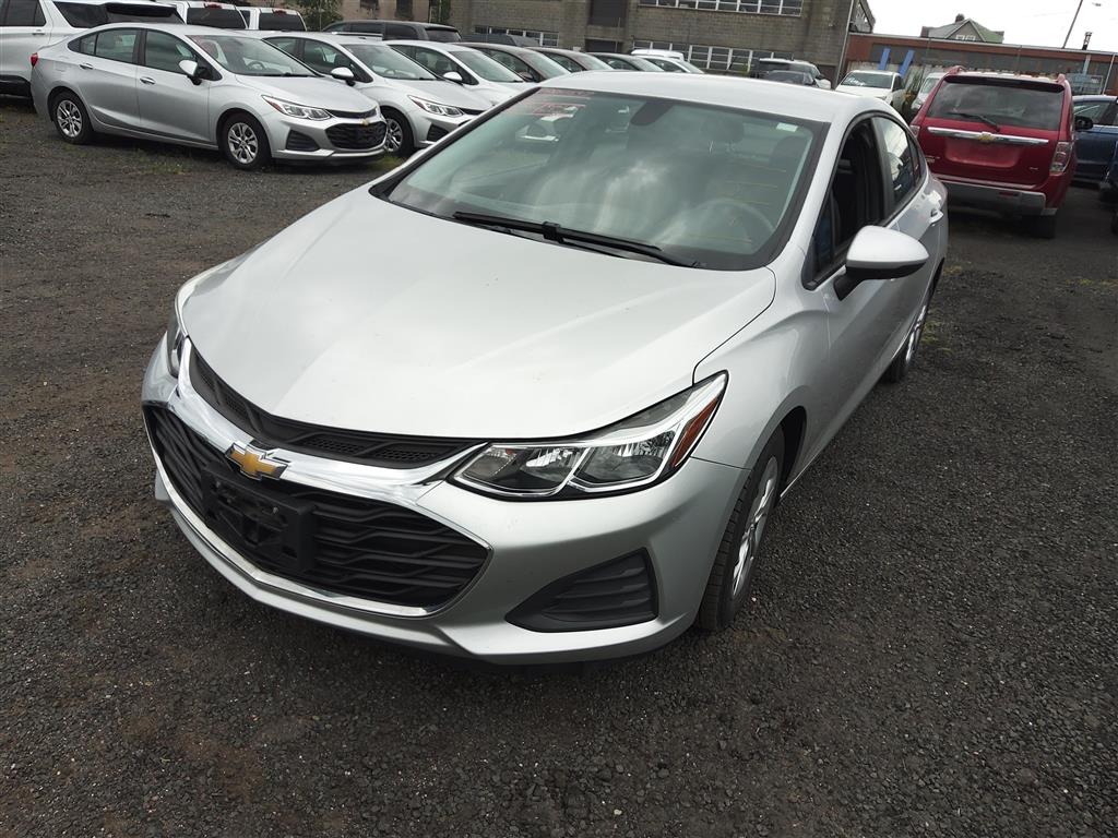 2019 Chevrolet Cruze LS (Hartford, CT 06114)