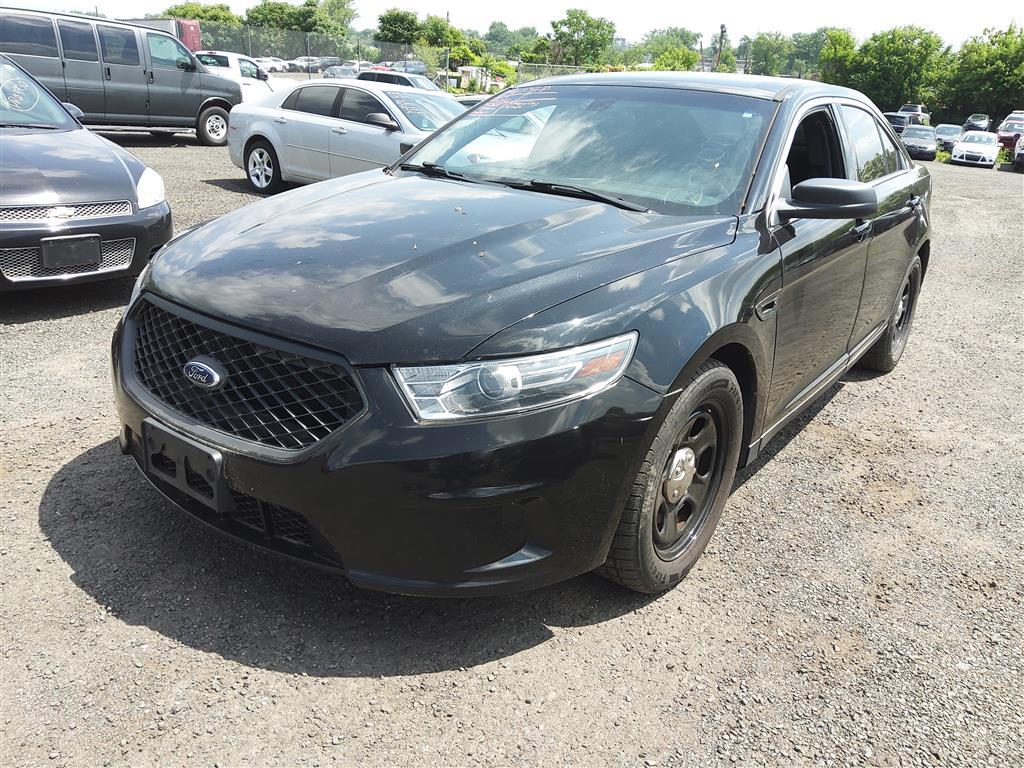 2019 Ford Taurus (Hartford, CT 06114)