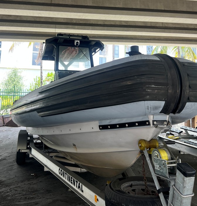 2020 Fluid Patrol 29' Boat w/2019 Continental Trailer (Aventura, FL 33180)