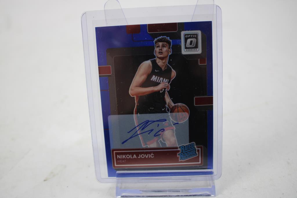 2022-23 Donruss Optic Basketball Nikola Jovic Auto Rookie Card #224 /49