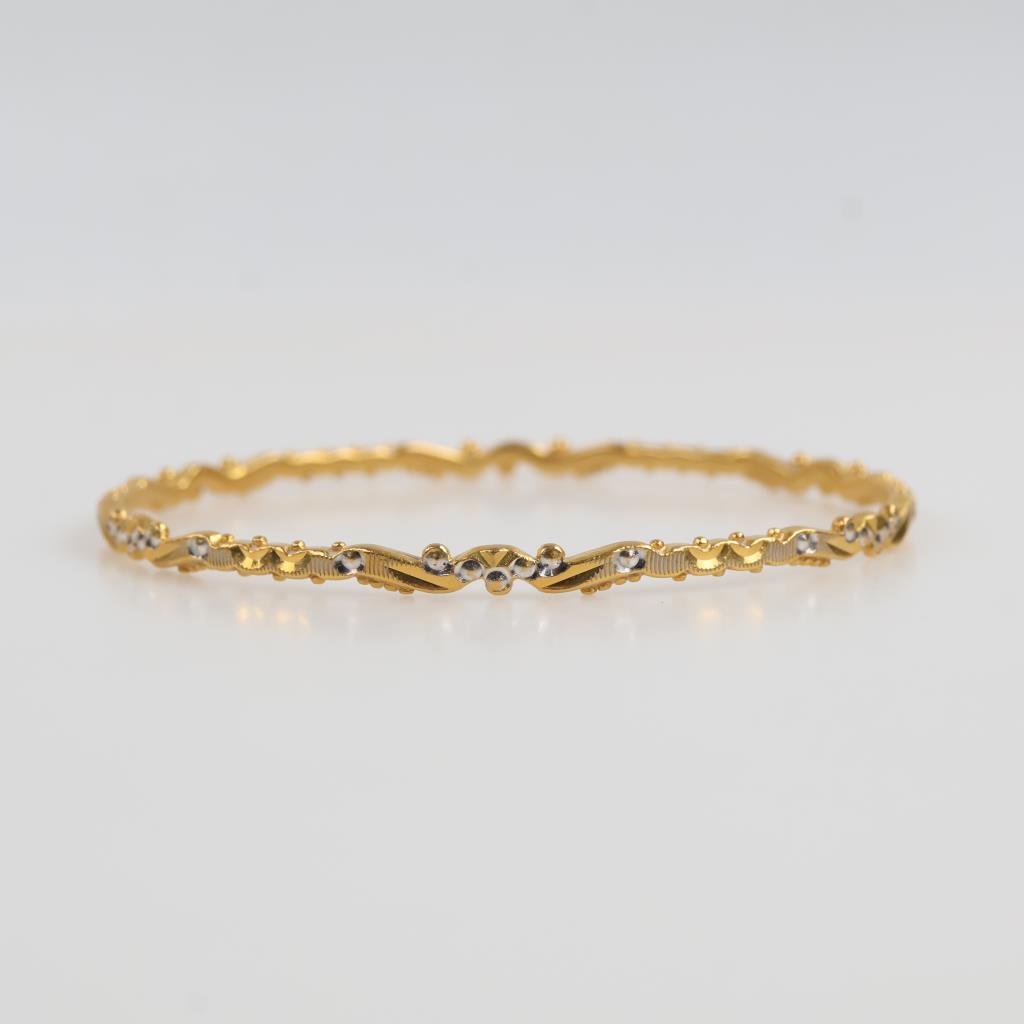22kt Gold Two-tone Ornate Bangle Bracelet