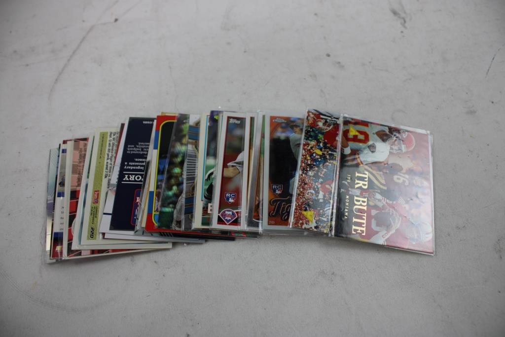 25+ Assorted Sports Trading Cards
