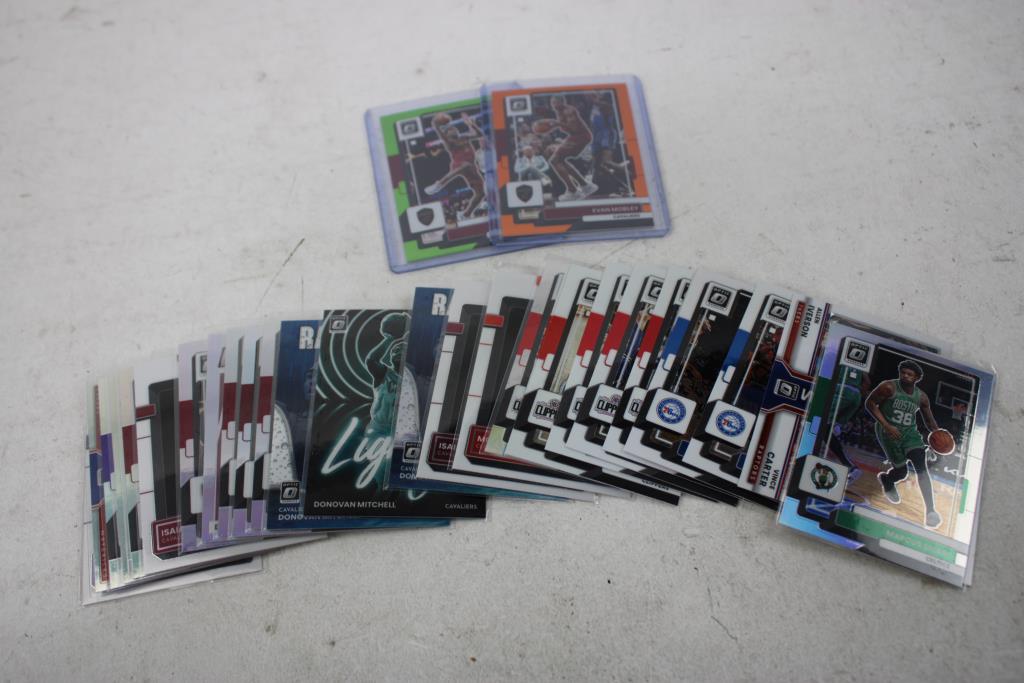 25+ Assorted Trading Cards
