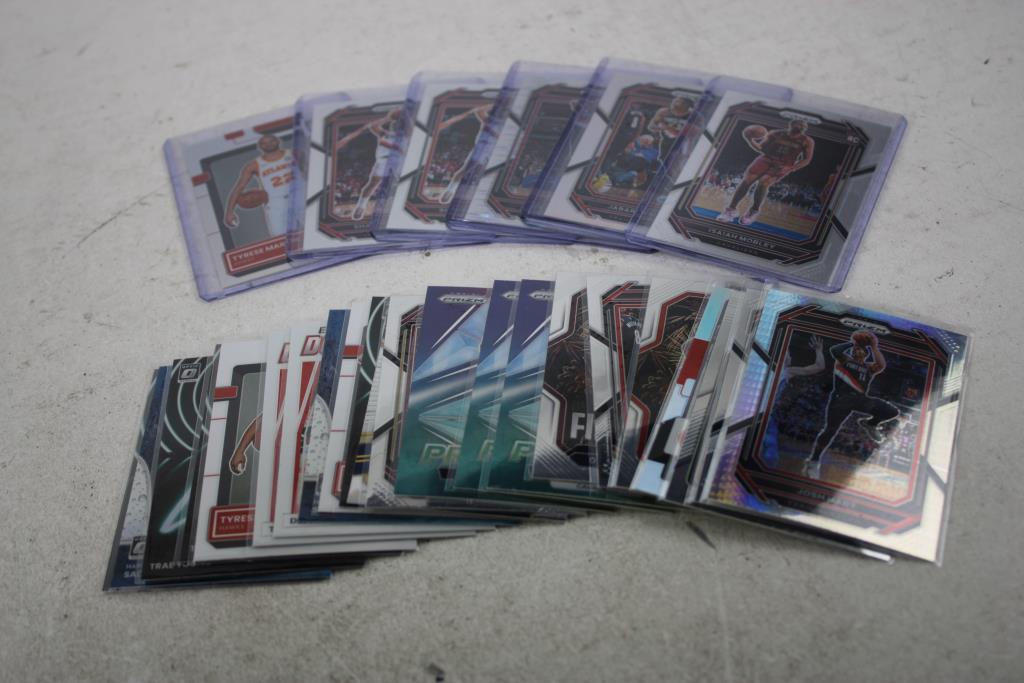 25+ Assorted Trading Cards