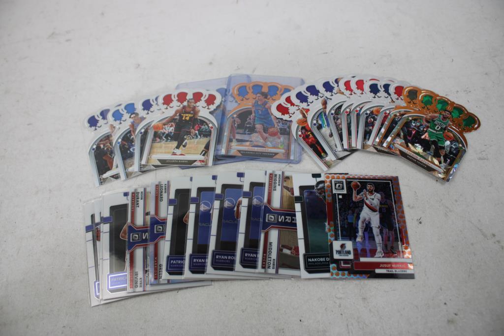 25+ Assorted Trading Cards