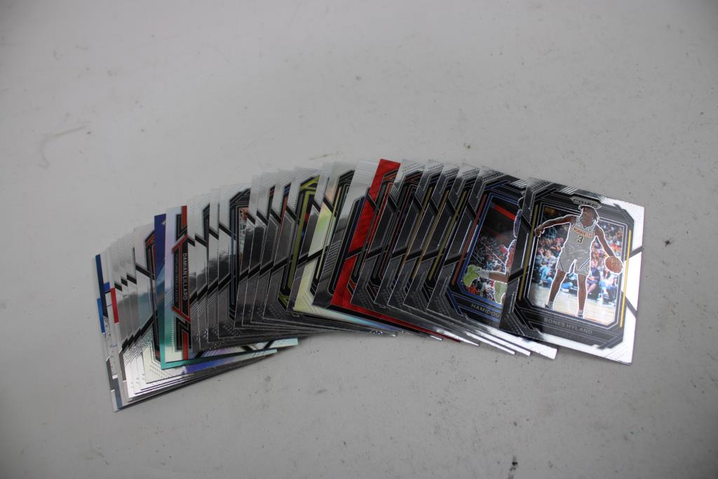 25+ Trading Cards