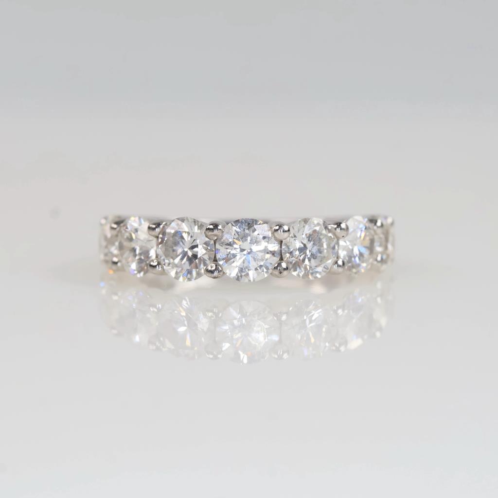 2.52cts TW Diamond Platinum Band -Evaluated By Our Certified Gemologist-AGS/GIA