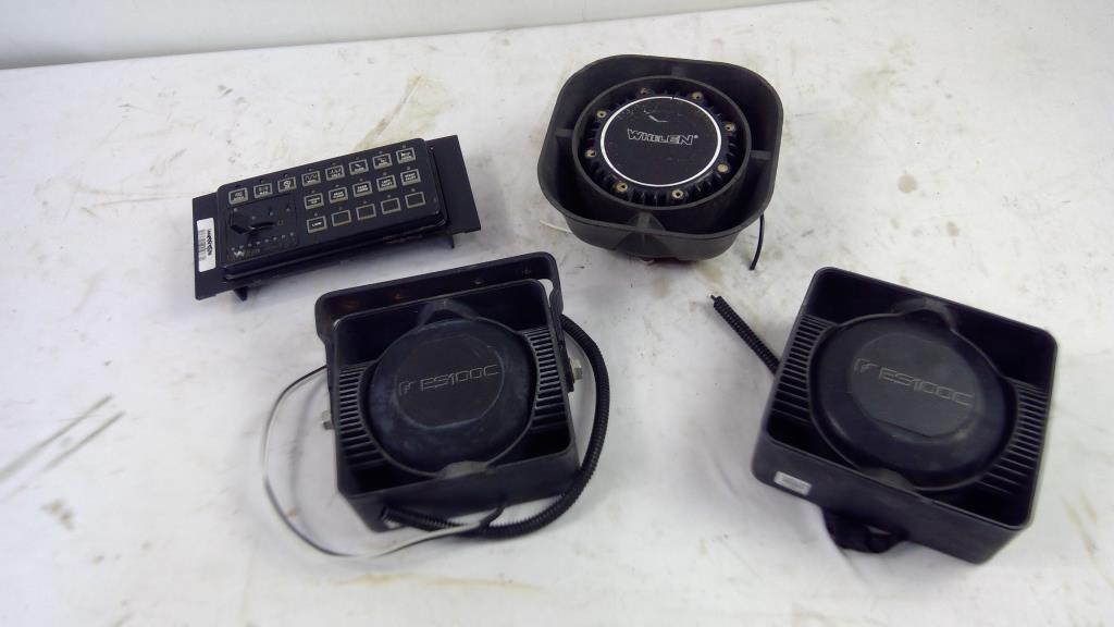 3 ES100C Siren Speaker, Whelen Siren Controller