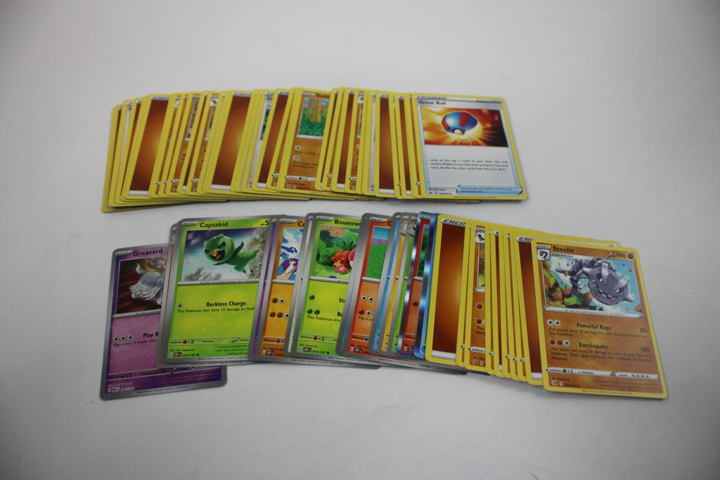 30+ Assorted Pokemon Trading Cards
