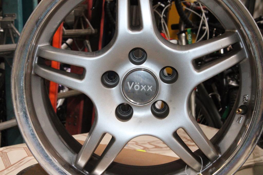 4 Voxx Car Rims With 5 Bolt Patterns Property Room
